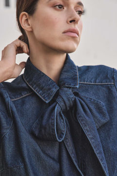 Picture of DARIA BLOUSE WITH PUSSY BOW